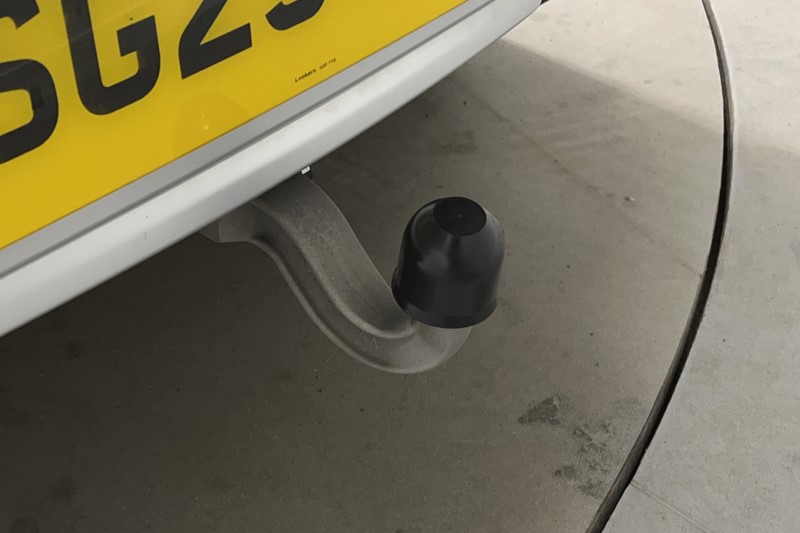 2025 (25) LAND ROVER COMMERCIAL DEFENDER 3.0 D250 Hard Top S Auto [3 Seat] 5092510