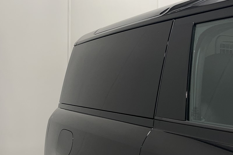 2025 (25) LAND ROVER COMMERCIAL DEFENDER 3.0 D250 Hard Top S Auto [3 Seat] 5092511