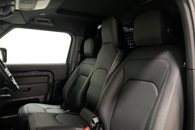 2025 (25) LAND ROVER COMMERCIAL DEFENDER 3.0 D250 Hard Top S Auto [3 Seat] 5092461