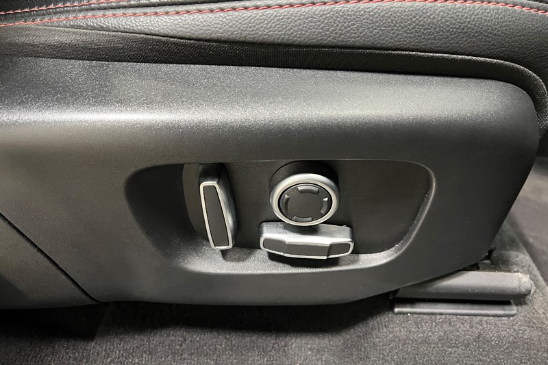 2022 (22) LAND ROVER DISCOVERY SPORT 1.5 P300e R-Dynamic SE 5dr Auto [5 Seat] 5145839