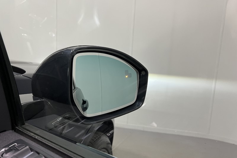 2022 (22) LAND ROVER DISCOVERY SPORT 1.5 P300e R-Dynamic SE 5dr Auto [5 Seat] 5145838