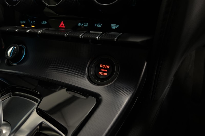 2023 (23) JAGUAR F-TYPE 2.0 P300 R-Dynamic 2dr Auto 5104915