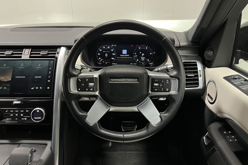 2021 (21) LAND ROVER DISCOVERY 3.0 D300 R-Dynamic HSE 5dr Auto 5815286