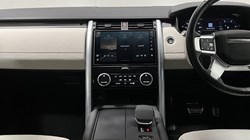 2021 (21) LAND ROVER DISCOVERY 3.0 D300 R-Dynamic HSE 5dr Auto 5815285