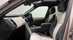 2021 (21) LAND ROVER DISCOVERY 3.0 D300 R-Dynamic HSE 5dr Auto 5815245