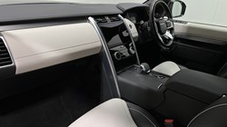 2021 (21) LAND ROVER DISCOVERY 3.0 D300 R-Dynamic HSE 5dr Auto 5815255
