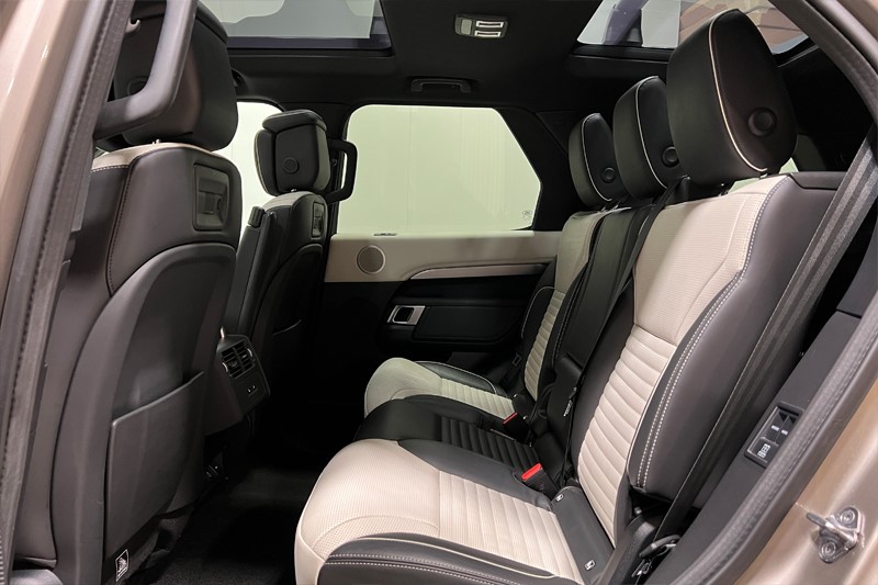 2021 (21) LAND ROVER DISCOVERY 3.0 D300 R-Dynamic HSE 5dr Auto 5815246