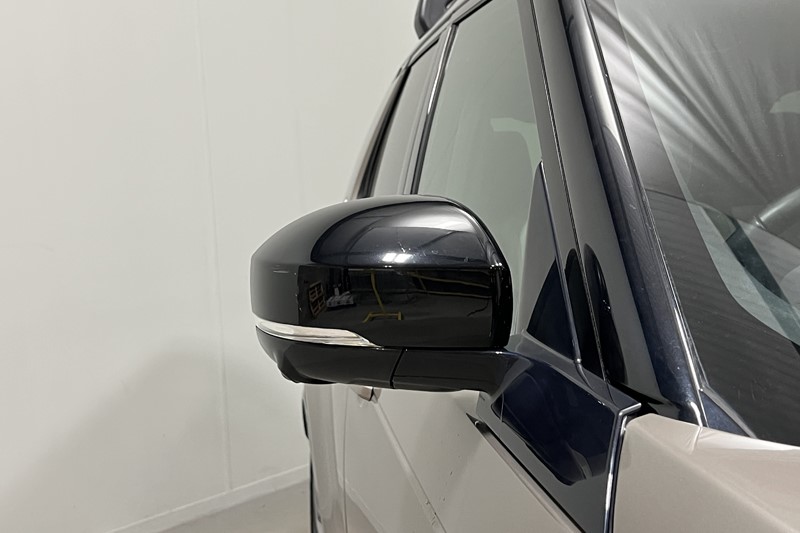 2021 (21) LAND ROVER DISCOVERY 3.0 D300 R-Dynamic HSE 5dr Auto 5815293