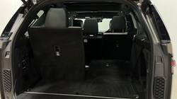 2021 (21) LAND ROVER DISCOVERY 3.0 D300 R-Dynamic HSE 5dr Auto 5815287