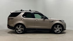 2021 (21) LAND ROVER DISCOVERY 3.0 D300 R-Dynamic HSE 5dr Auto 5815247
