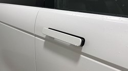 2020 (70) LAND ROVER RANGE ROVER EVOQUE 2.0 D180 R-Dynamic S 5dr Auto 5154239