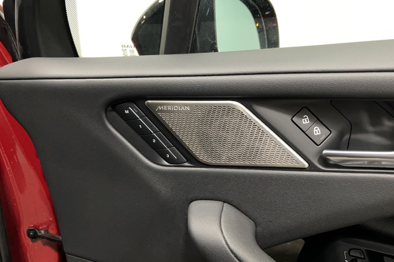 2022 (71) JAGUAR I-PACE 294kW EV400 Black 90kWh 5dr Auto [11kW Charger] 5105055