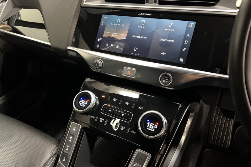 2022 (71) JAGUAR I-PACE 294kW EV400 Black 90kWh 5dr Auto [11kW Charger] 5105065