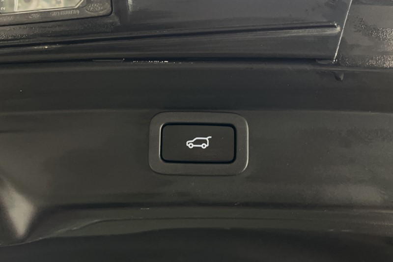 2022 (71) JAGUAR I-PACE 294kW EV400 Black 90kWh 5dr Auto [11kW Charger] 5105084