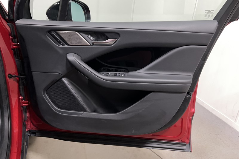 2022 (71) JAGUAR I-PACE 294kW EV400 Black 90kWh 5dr Auto [11kW Charger] 5105053