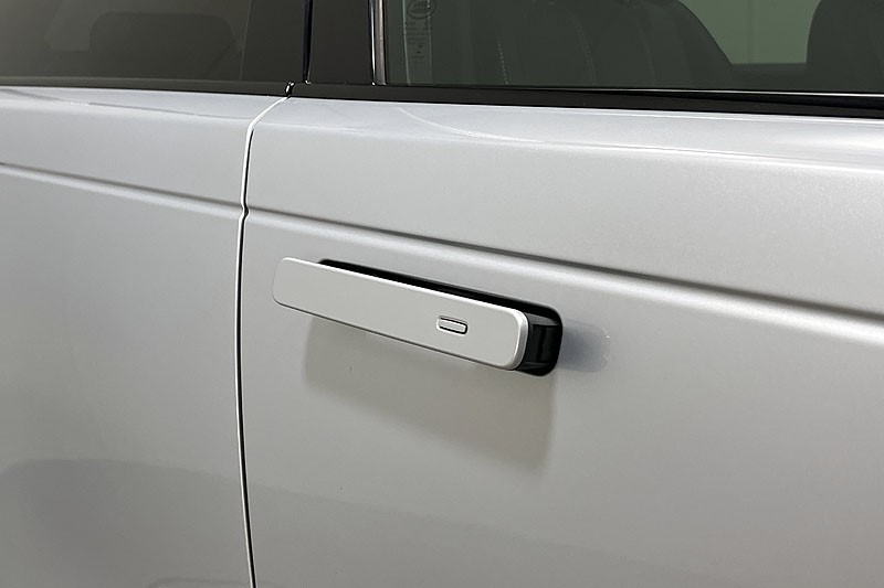 2022 (22) LAND ROVER RANGE ROVER VELAR 2.0 D200 Edition 5dr Auto 5118851