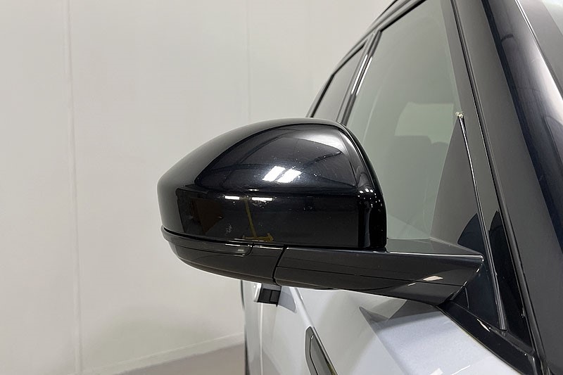 2022 (22) LAND ROVER RANGE ROVER VELAR 2.0 D200 Edition 5dr Auto 5118852