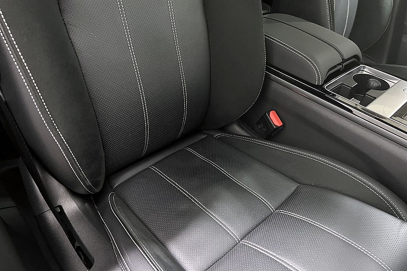 2022 (22) LAND ROVER RANGE ROVER VELAR 2.0 D200 Edition 5dr Auto 5118824