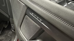 2020 (70) LAND ROVER RANGE ROVER EVOQUE 2.0 D180 SE 5dr Auto 5131820