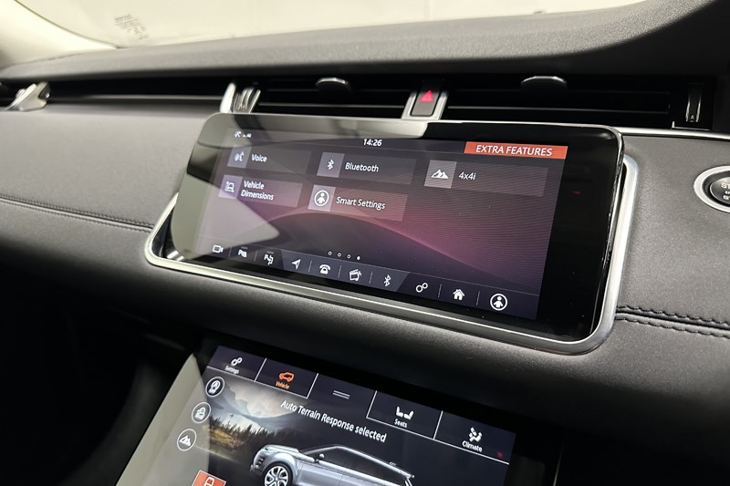 2020 (70) LAND ROVER RANGE ROVER EVOQUE 2.0 D180 SE 5dr Auto 5131837