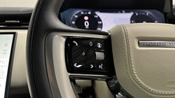 2024 (74) LAND ROVER RANGE ROVER 3.0 D300 SE 4dr Auto 5118926