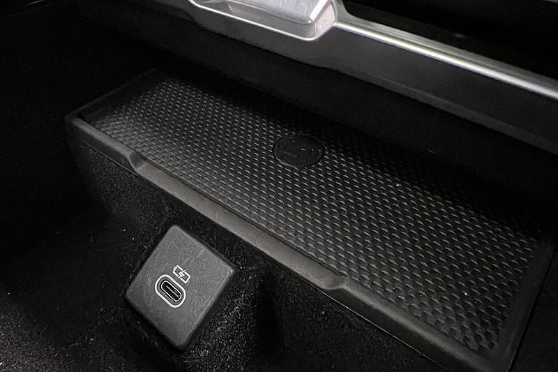 2024 (74) LAND ROVER RANGE ROVER 3.0 D300 SE 4dr Auto 5118930