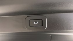 2024 (74) LAND ROVER RANGE ROVER 3.0 D300 SE 4dr Auto 5118949