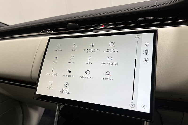 2024 (74) LAND ROVER RANGE ROVER 3.0 D300 SE 4dr Auto 5118937