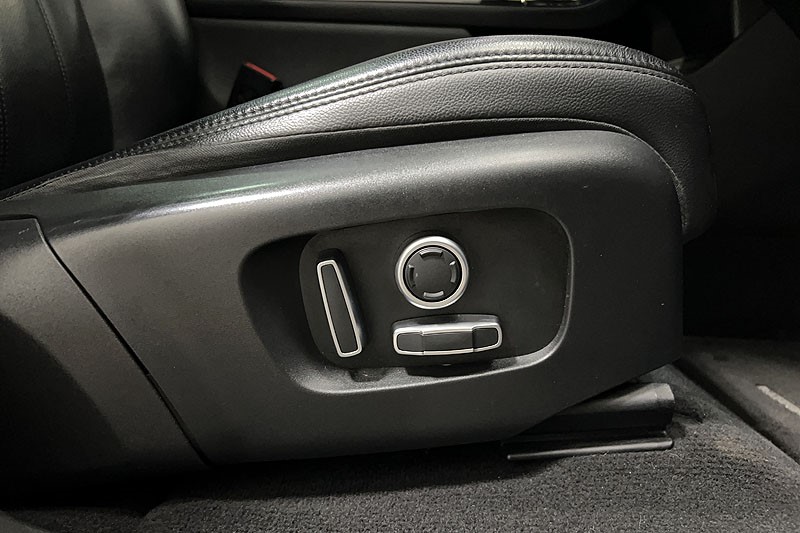 2021 (21) LAND ROVER RANGE ROVER EVOQUE 2.0 D165 R-Dynamic S 5dr Auto 5176526