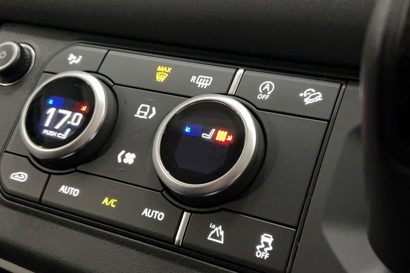 2023 (23) LAND ROVER COMMERCIAL DEFENDER 3.0 D250 Hard Top Auto 5175319