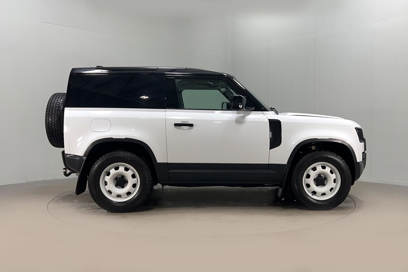 2023 (23) LAND ROVER COMMERCIAL DEFENDER 3.0 D250 Hard Top Auto 5175288