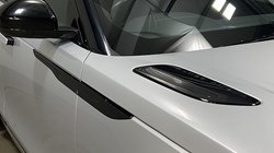 2022 (22) LAND ROVER RANGE ROVER VELAR 2.0 D200 R-Dynamic HSE 5dr Auto 5125071