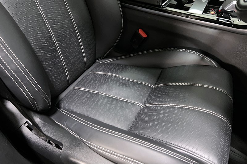 2022 (22) LAND ROVER RANGE ROVER VELAR 2.0 D200 R-Dynamic HSE 5dr Auto 5125033