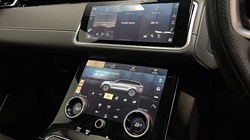 2022 (22) LAND ROVER RANGE ROVER VELAR 2.0 D200 R-Dynamic HSE 5dr Auto 5125040
