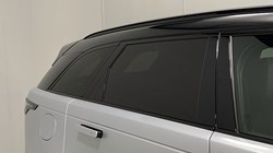2022 (22) LAND ROVER RANGE ROVER VELAR 2.0 D200 R-Dynamic HSE 5dr Auto 5125068