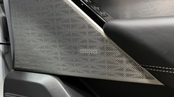 2022 (22) LAND ROVER RANGE ROVER VELAR 2.0 D200 R-Dynamic HSE 5dr Auto 5125029