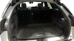 2022 (22) LAND ROVER RANGE ROVER VELAR 2.0 D200 R-Dynamic HSE 5dr Auto 5125062