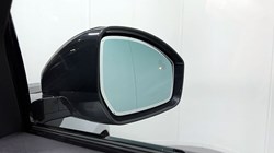 2022 (22) LAND ROVER RANGE ROVER VELAR 2.0 D200 R-Dynamic HSE 5dr Auto 5125031