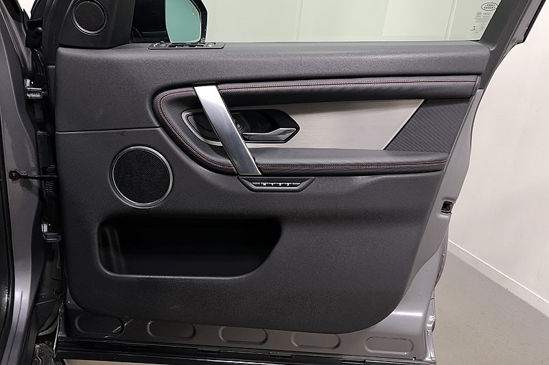 2021 (21) LAND ROVER DISCOVERY SPORT 2.0 D200 R-Dynamic SE 5dr Auto 5123697