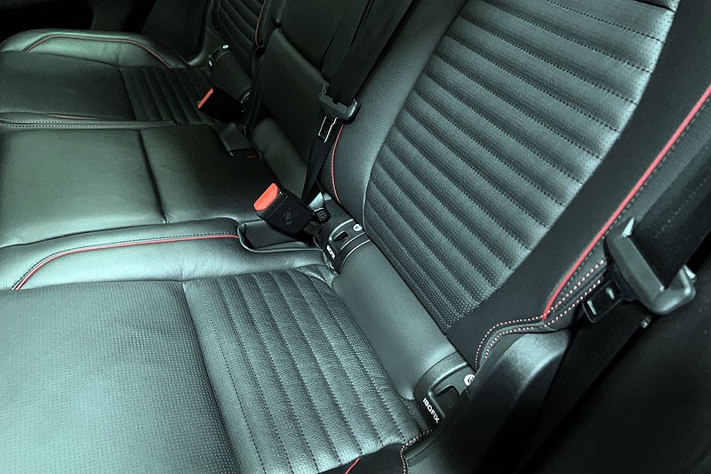 2021 (21) LAND ROVER DISCOVERY SPORT 2.0 D200 R-Dynamic SE 5dr Auto 5123723