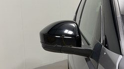 2021 (21) LAND ROVER DISCOVERY SPORT 2.0 D200 R-Dynamic SE 5dr Auto 5123735