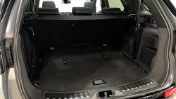2021 (21) LAND ROVER DISCOVERY SPORT 2.0 D200 R-Dynamic SE 5dr Auto 5123727