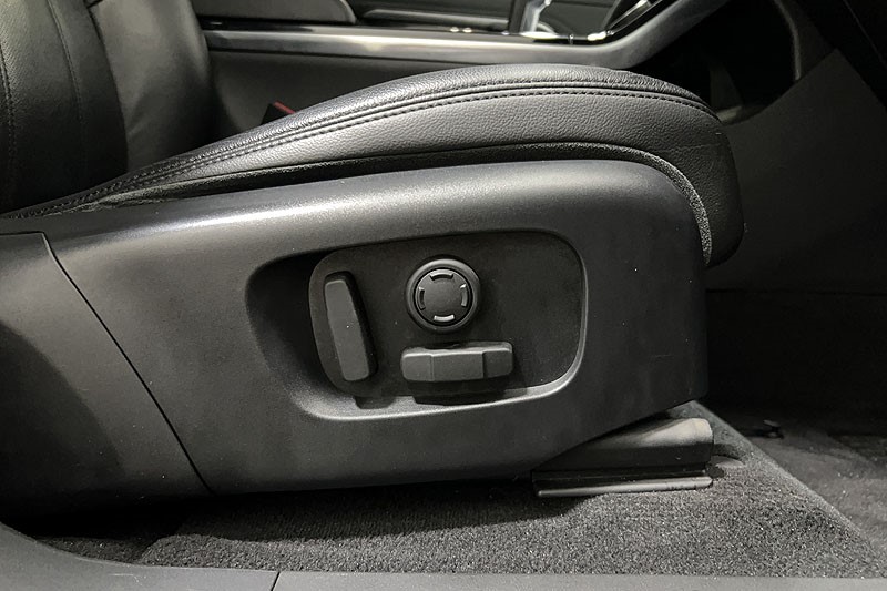 2019 (69) LAND ROVER RANGE ROVER EVOQUE 2.0 D180 SE 5dr Auto 5187528