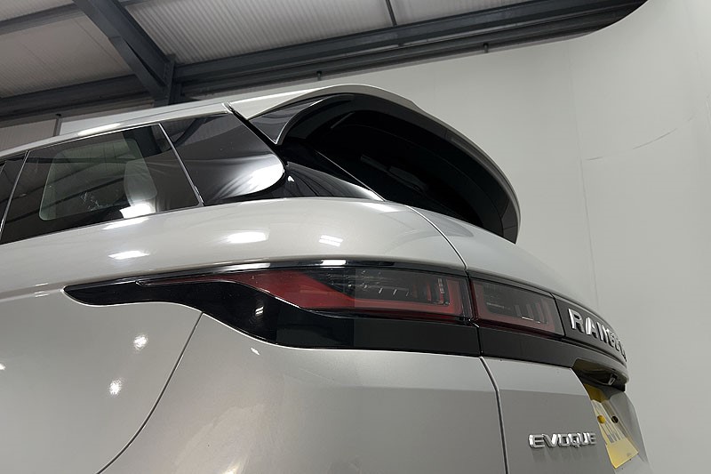 2019 (69) LAND ROVER RANGE ROVER EVOQUE 2.0 D180 SE 5dr Auto 5187557