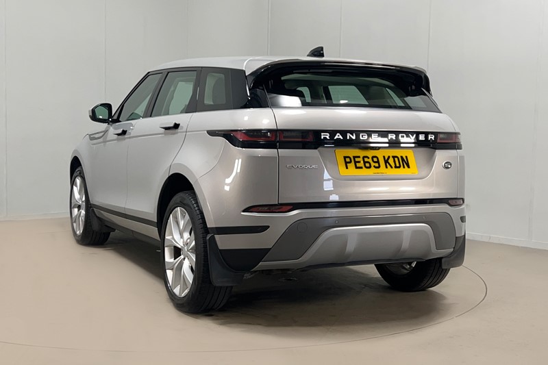 2019 (69) LAND ROVER RANGE ROVER EVOQUE 2.0 D180 SE 5dr Auto 1