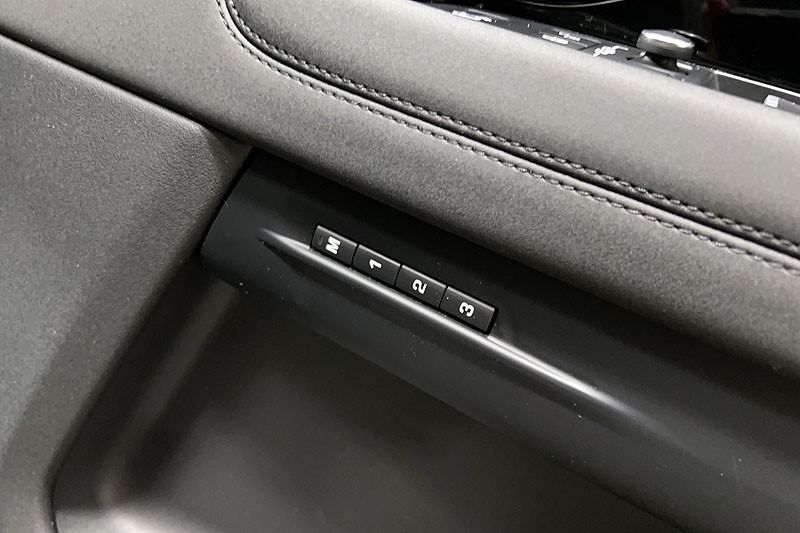 2019 (69) LAND ROVER RANGE ROVER EVOQUE 2.0 D180 SE 5dr Auto 5187525