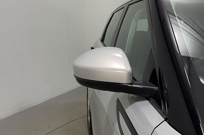 2019 (69) LAND ROVER RANGE ROVER EVOQUE 2.0 D180 SE 5dr Auto 5187563