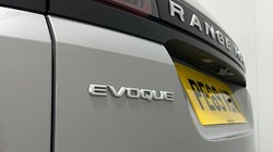 2019 (69) LAND ROVER RANGE ROVER EVOQUE 2.0 D180 SE 5dr Auto 5187558