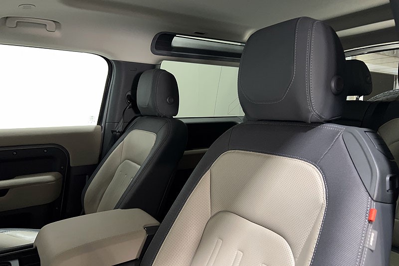 2021 (71) LAND ROVER DEFENDER 3.0 D250 X-Dynamic S 90 3dr Auto 5150861