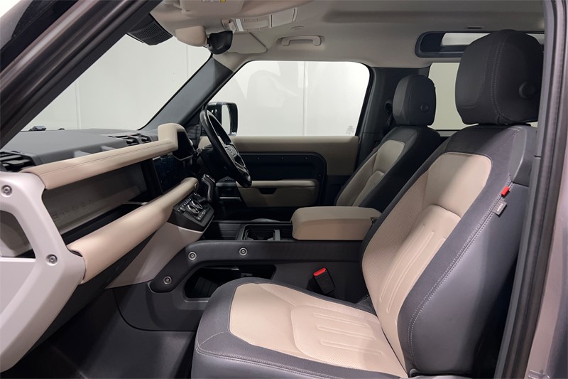 2021 (71) LAND ROVER DEFENDER 3.0 D250 X-Dynamic S 90 3dr Auto 5150826